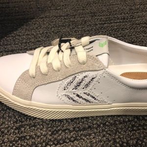 Limited edition Luka Sabbat x Cariuma sneakers